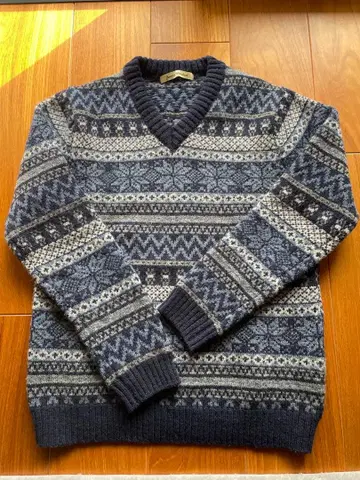 Journal Standard V넥 스웨터