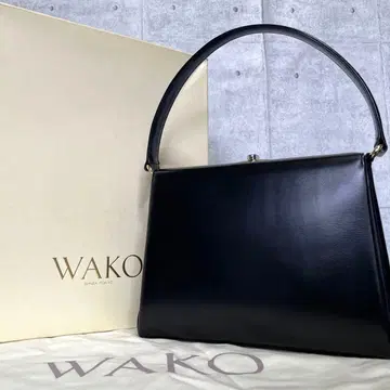 WAKO 와코 긴자 와코 카프 레더 블랙 골드 금장 장식 탑 핸들 백