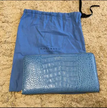SMYTHSON 파랑 크로커다일풍 장지갑