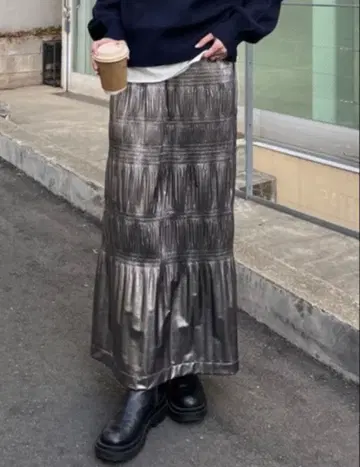 테치치 브론즈 변형 셔링 스커트