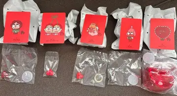 POPMART crybaby CRYING FOR LOVE