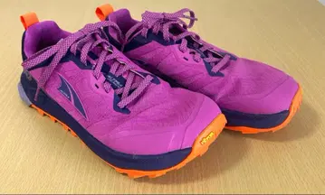 Altra 알트라 LONE PEAK 9+ 우먼 25cm US8