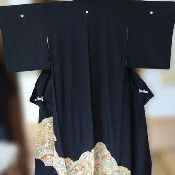 순수 실크 블랙 전통 예복 기모노