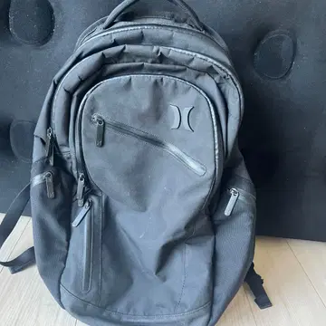 Hurley 블랙 백팩