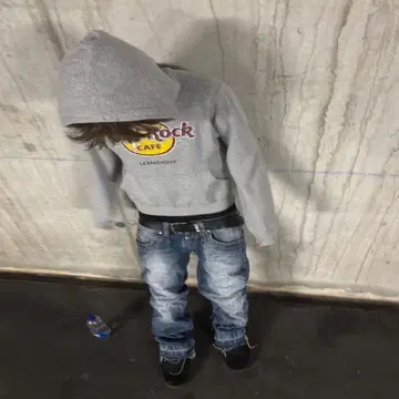 brrrsos blue studs flare