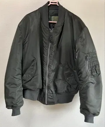 ALPHA INDUSTRIES MA-1 자켓