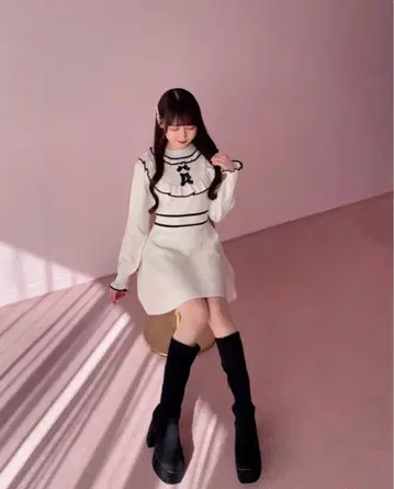 evelyn 바이컬러 프릴 OP [ 화이트 ]