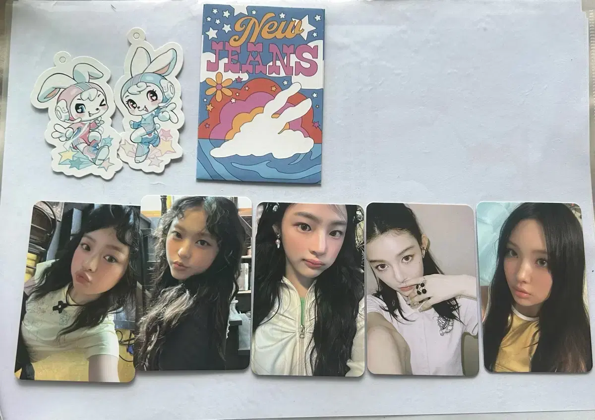 Bulk Price) NewJeans Poca + Postcard + Sticker for Sale