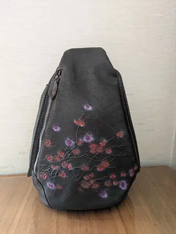 여성용 천연 가죽 크로스 바디백, 지퍼를 열면 백팩으로