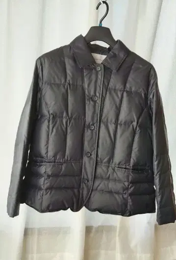 새상품급 레나운 CHARGE 다크 네이비 다운 자켓 사이즈 LL