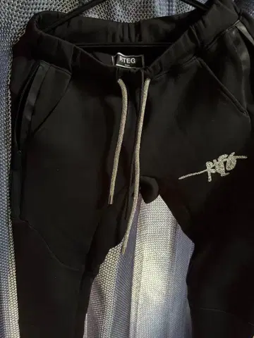 아담스 저글러 셋업