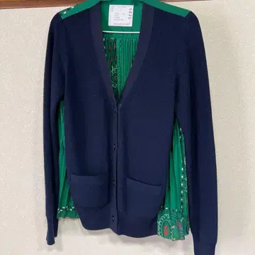 sacai 네이비 컬러 가디건