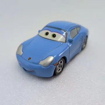 카즈 토미카 샐리