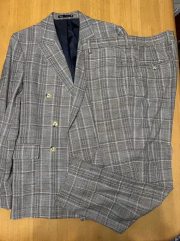 수트 ZARA 체크 무늬 사이즈: 겉옷 EU50 팬츠 EU44