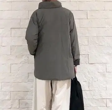 플랜테이션 색상 차이 주의 블루 다운 자켓 캐주얼