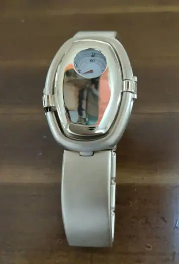 세이코 야마모토 간사이 디자인 손목시계