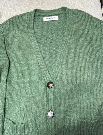 Ray BEAMS 니트 가디건 그린