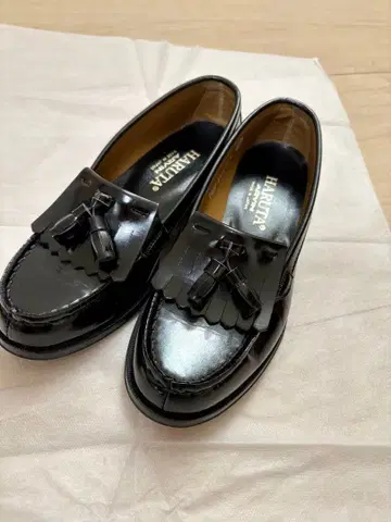 [ HARUTA ] 블랙 태슬 로퍼 일본제