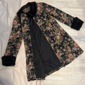 새상품급 마데이라 고블랑 인조 모피 코트 38 사이즈