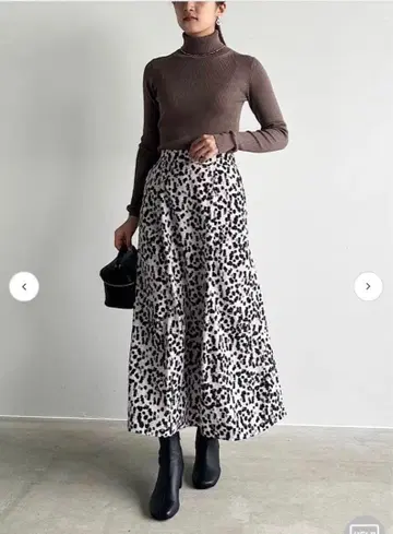 2023년 완판 컬러 크라프트 도트 무늬 프린트 스커트