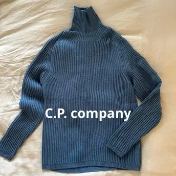 C.P. Company 리브 터틀넥 스웨터