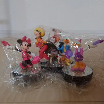 도쿄 디즈니 리조트 한정판 슈퍼 댄싱 매니아 피규어