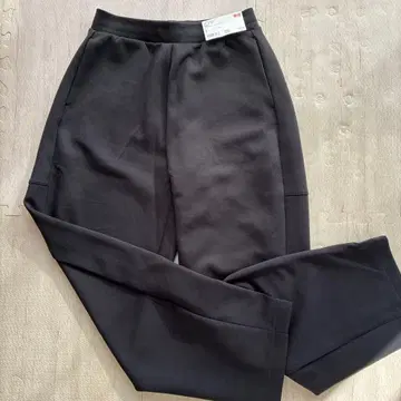 유니클로 UNIQLO 드라이 맨투맨 커브 팬츠 블랙 S