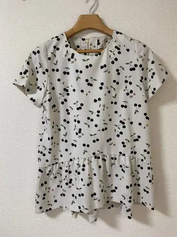 Rose tiara 로즈 티아라 체리 블라우스 튜닉