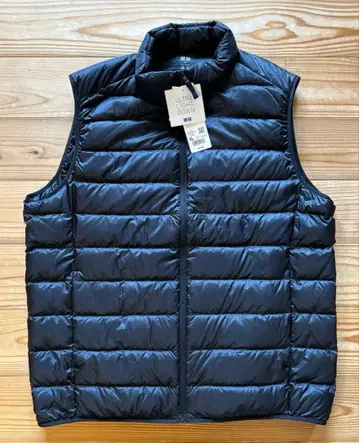 유니클로 울트라 라이트 다운 베스트 미착용