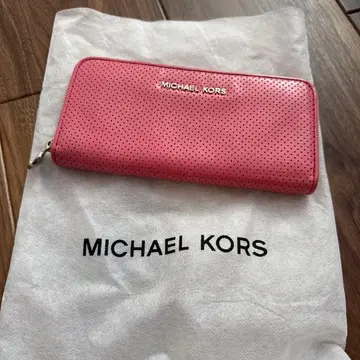 MICHAEL KORS 핑크 장지갑