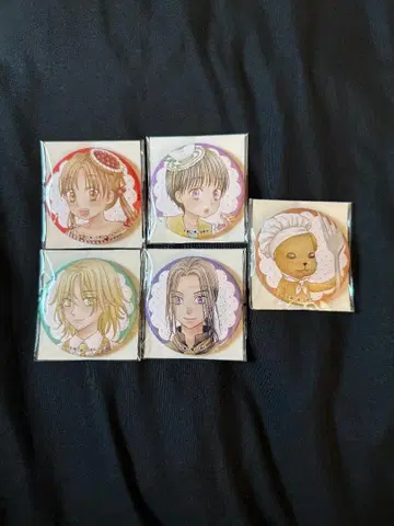 학원 앨리스 캔뱃지 카페 콜라보 카페 미캉 호타루 루카 베어