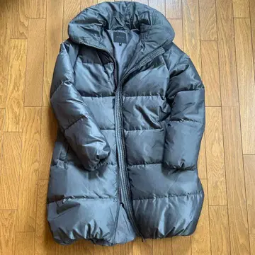 theory 그레이 다운 자켓 M 사이즈