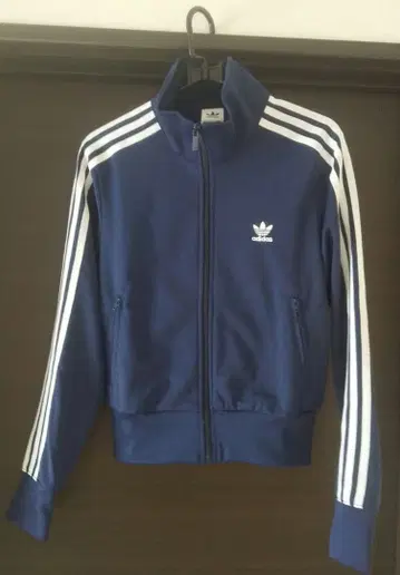 아디다스 아디컬러 클래식 파이어버드 사이즈 M