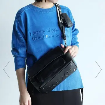 nouer 누에르 하의 엠보싱 로고 백 숄더백 블랙