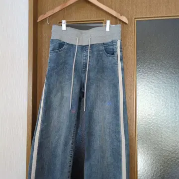 SCOTCLUB 사이드 라인 데님 팬츠