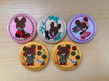 곰돌이 자수 캔뱃지