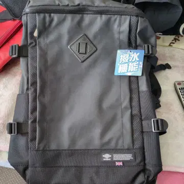 umbro 발수 기능 블랙 백팩 새상품
