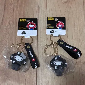 [ 미사용 새상품 ] 블랙 미야쿠미야쿠 산리오 키링 2개 세트