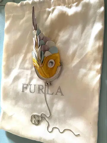 FURLA 물고기 모양 참 멀티 컬러