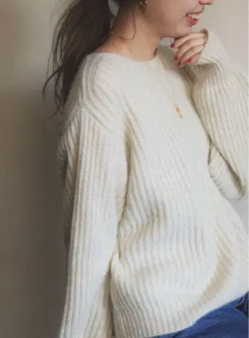 Spick & Span WHITE YAK 시리즈 하찌 니트