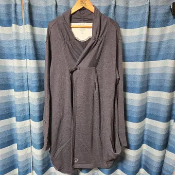 브라운 긴팔 가디건