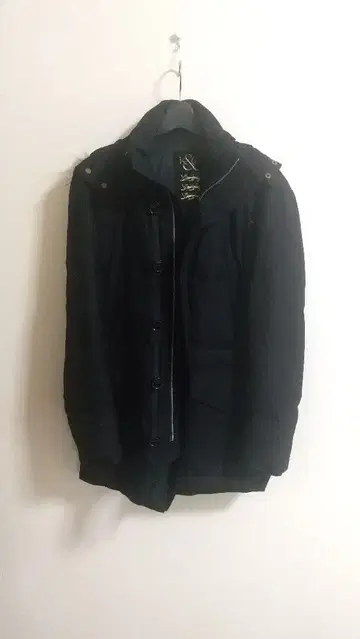 K&C 울 핀스트라이프 후드 다운 코트