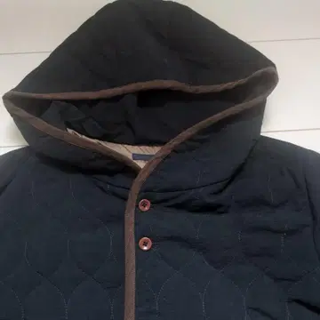 팔라스 팰리스 아우터