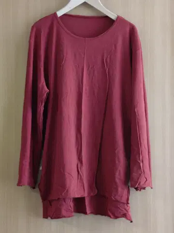 힘카시 (현재는 살게나쿠) 티셔츠 벽돌색