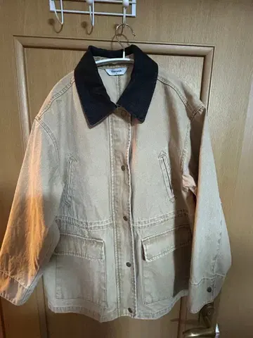 베이지 블랙 커버올 자켓 8seconds