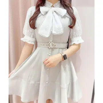 ROJITA 벨트 포함 페플럼 플레어 반팔 원피스