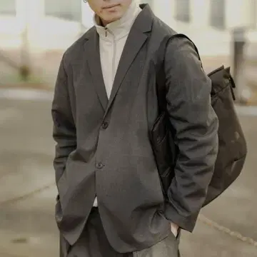 NEUTRALWORKS. / NEWSBOY 테일러드 재킷