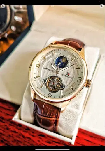 AQUARISTIC 자동 태엽 투르비용 시계 골드