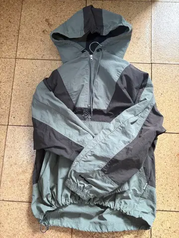 Perushu x MLB 나일론 아노락 풀오버