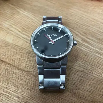 NIXON SHOOT TO THRILL? 손목시계